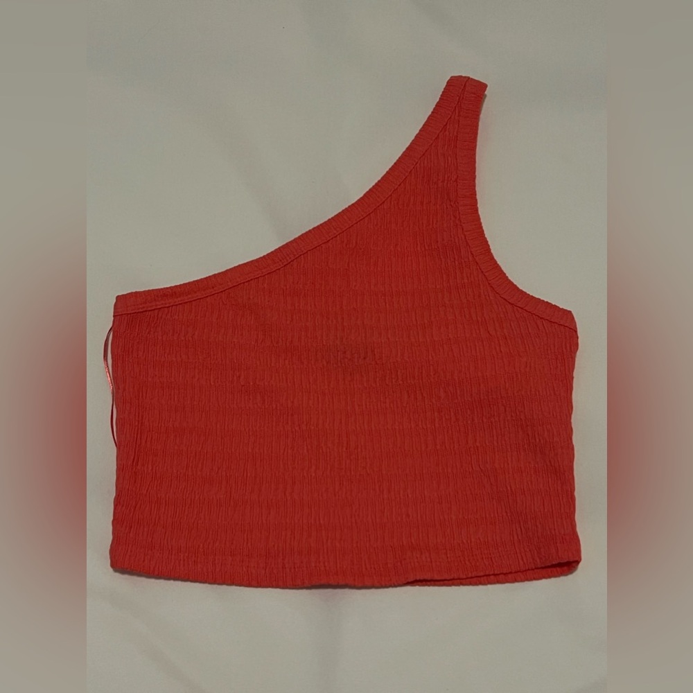 Women’s M - cropped one shoulder top. Coral, ribbed. Never worn